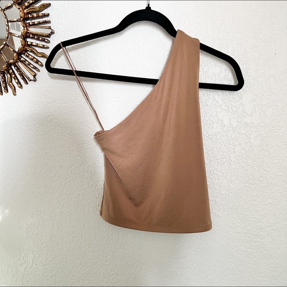 Express Body Contour One Shoulder Tank Size XS - Picture 2 of 5